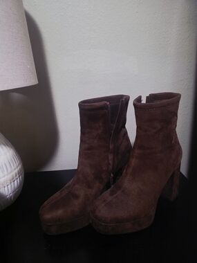 Forever 21 Brown Suede Platform Ankle Boots